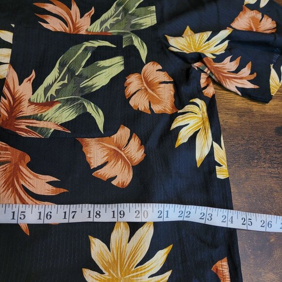 JoS A Bank Silk Hawaiian Shirt Size L Tropical Black Preppy Quiet Luxury - Picture 7 of 8